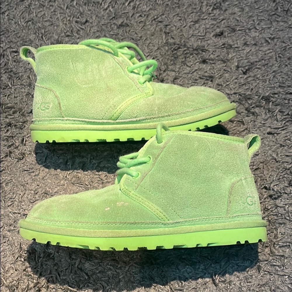 Ugg nuemel boots